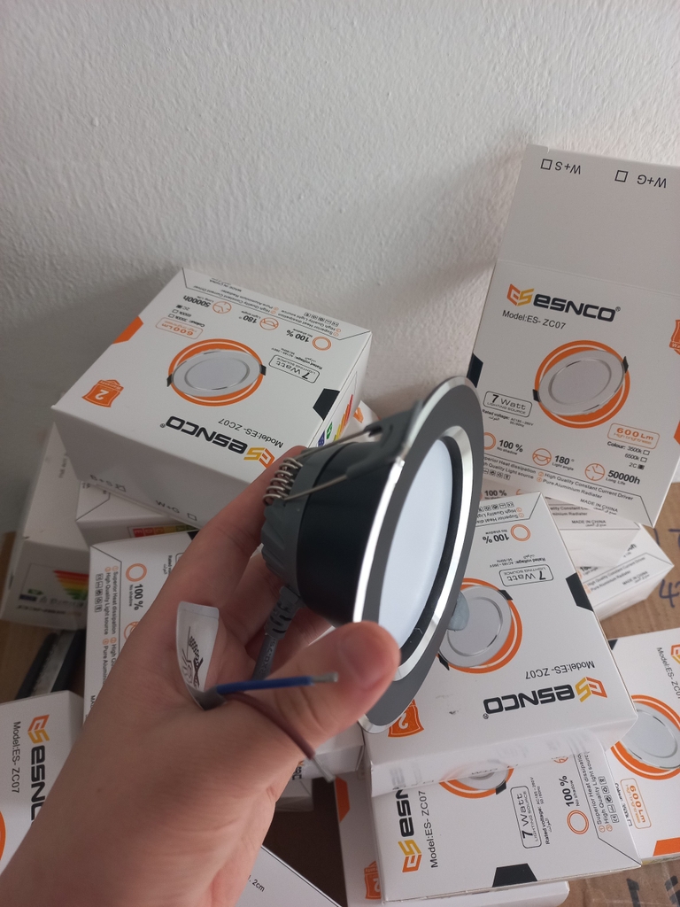 z3360197495830-9986f0dd652310150dd964f6a1ac548e Đèn LED Âm trần 7w 3 chế độ Viền Đen Bạc