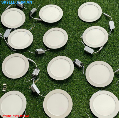 Đèn LED âm trần ESNCO